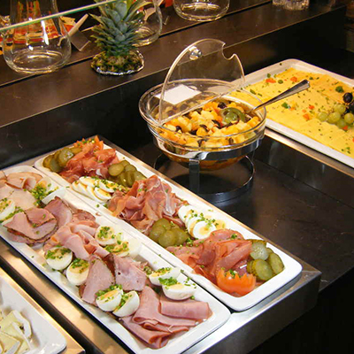 Bäckerei & Konditorei Dams Frühstücksbuffet Veen